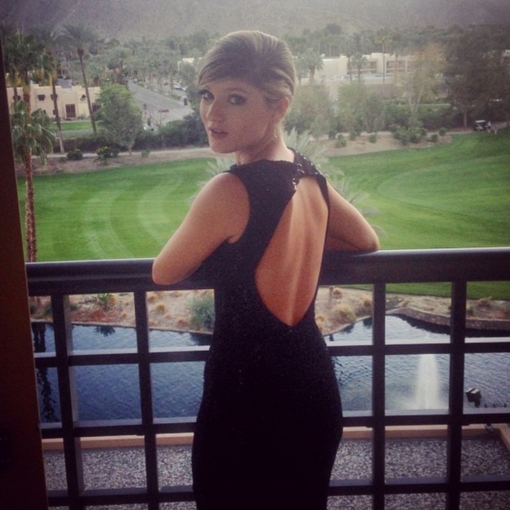 Meet your Posher, Hana